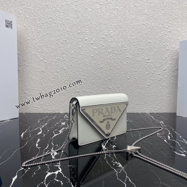 Prada專櫃新款大三角翻蓋鏈條小挎包 1BH189 普拉達頂級原單三角形徽標女包 csp1314